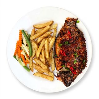Fish fry + veg with Chips