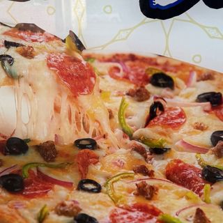 Pizza Pequeña Con Patata 