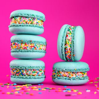 Десерт "Macarons – Бабл Гам" BIG (0,040 кг)