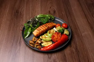 Steak de somon la grătar