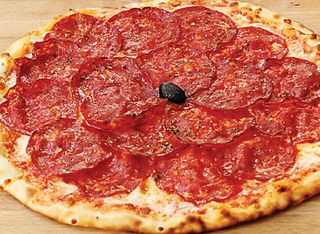Пица Пеперони (600гр)