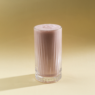 ქოქოსის და მარწყვის სმუზი