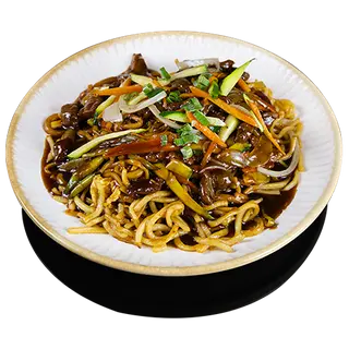 42. Udon Salteado Con Ternera