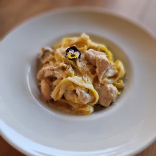 Tagliatelle Pollo c Gorgonzola