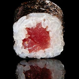 Maki de Atún con Mayonesa (4 Uds.)