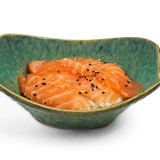 83 Chirashi sake - 1 pezzo