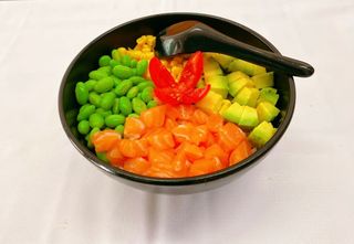Poke Bowl De Salmón (500 Cc.)