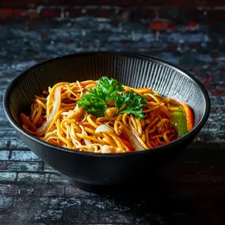 Chow Mein De Pollo