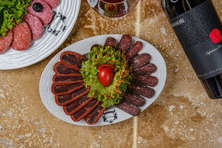 სუჯუხი და ბასთურმა