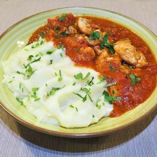 Ostropel de pui cu piure