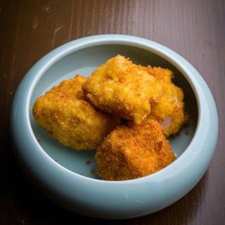 105BOCCONCINI DI POLLO FRITTI SPEZIATI炸鸡块