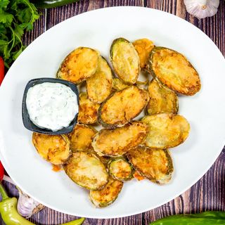 16.Тиквички с млечен сос (250г)