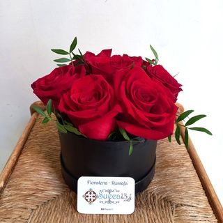 Bombonera de Rosas Rojas