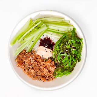 ტერიაკის სუშის სალათი