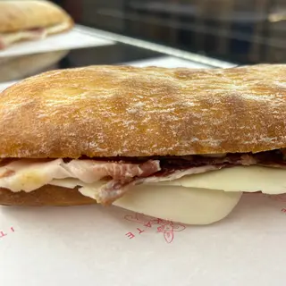 Bocadillo ibérico 