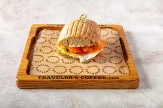 СЭНДВИЧ С ЛОСОСЕМ