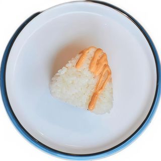 Onigiri de atún (1pz)