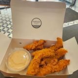 Fingers de Pollo Crujientes con Mayo Sweet Chillly