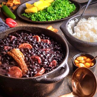 Feijoada Brasileira (Disponível Apenas na Sexta-Feira)