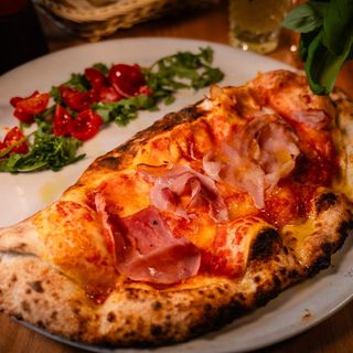 Calzone prosciuttino