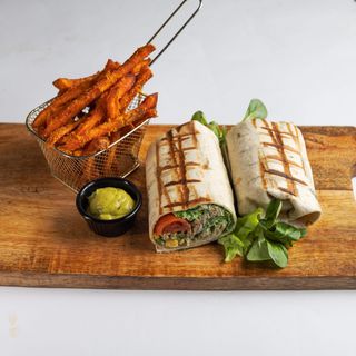 Golden chicken wrap i Coca-cola