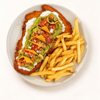Milanesa de pollo a la mexicana