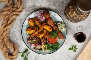 .Zestaw z Szaszłykiem 700-750 gr.  Dostswa/Zamow