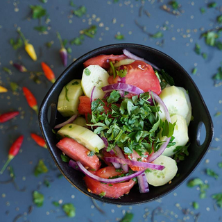 კიტრი პომიდვრის სალათი