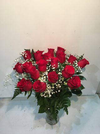 Ramo de 18 rosas rojas