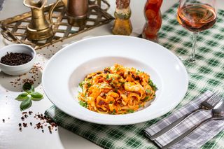 Linguini cu fructe de mare