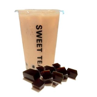 T4 - Tè nero & latte con gelatina d’erba