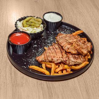 Meniu ceafă de porc la grătar