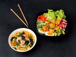 Ebi Bowl Lunch (825g)