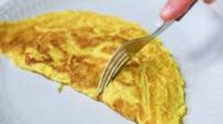 Omletă cu cașcaval