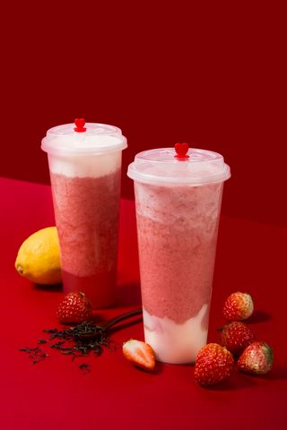 Strawberry cheese tea - fresh fruit tea