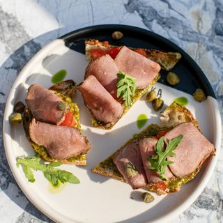 Tapas homemade roast beef