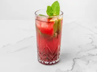Lemoniada wiśniowo-malinowa