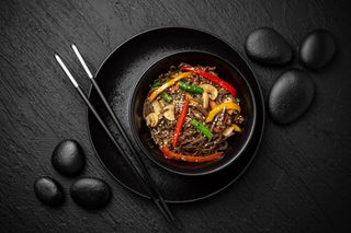 Wok Soba cu Legume