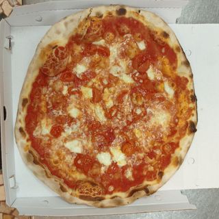 Pizza regina