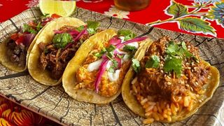 Alambre Desmadroso #Lataquería