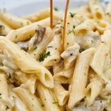 Paste cu pui si ciuperci