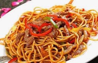 Tallarines Con Ternera 