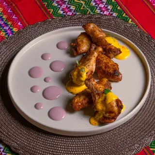 Alitas anticucheras