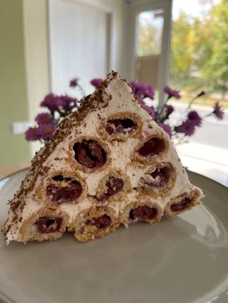 Tort "Cușma lui Guguță”