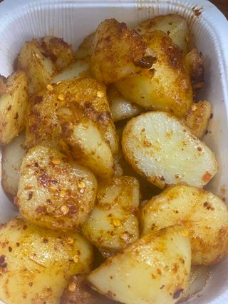 Пикантни селски картофи