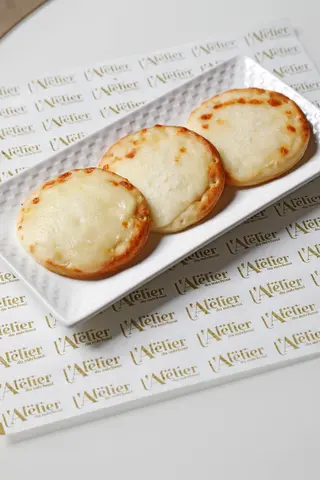 3 Pcs Manaich Fromage