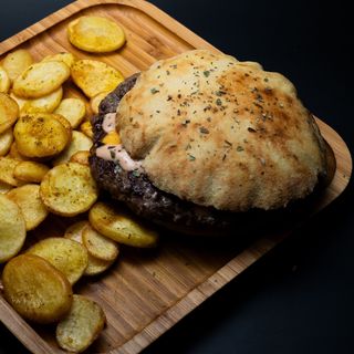 Бекон чийзбургер