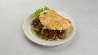 Leskovački uštipak u lepinji 240g