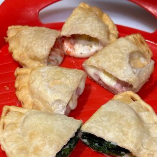 Crescioncino Fritto, Cotto e Mozzarella 