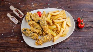 Crispy cu mix de semințe și cartofi pai